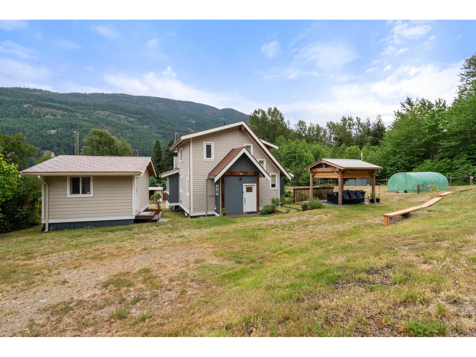 64922 North Bend Post Office Road, Fraser Canyon, Boston Bar, British Columbia  V0K 1C1 - Photo 29 - R3128358