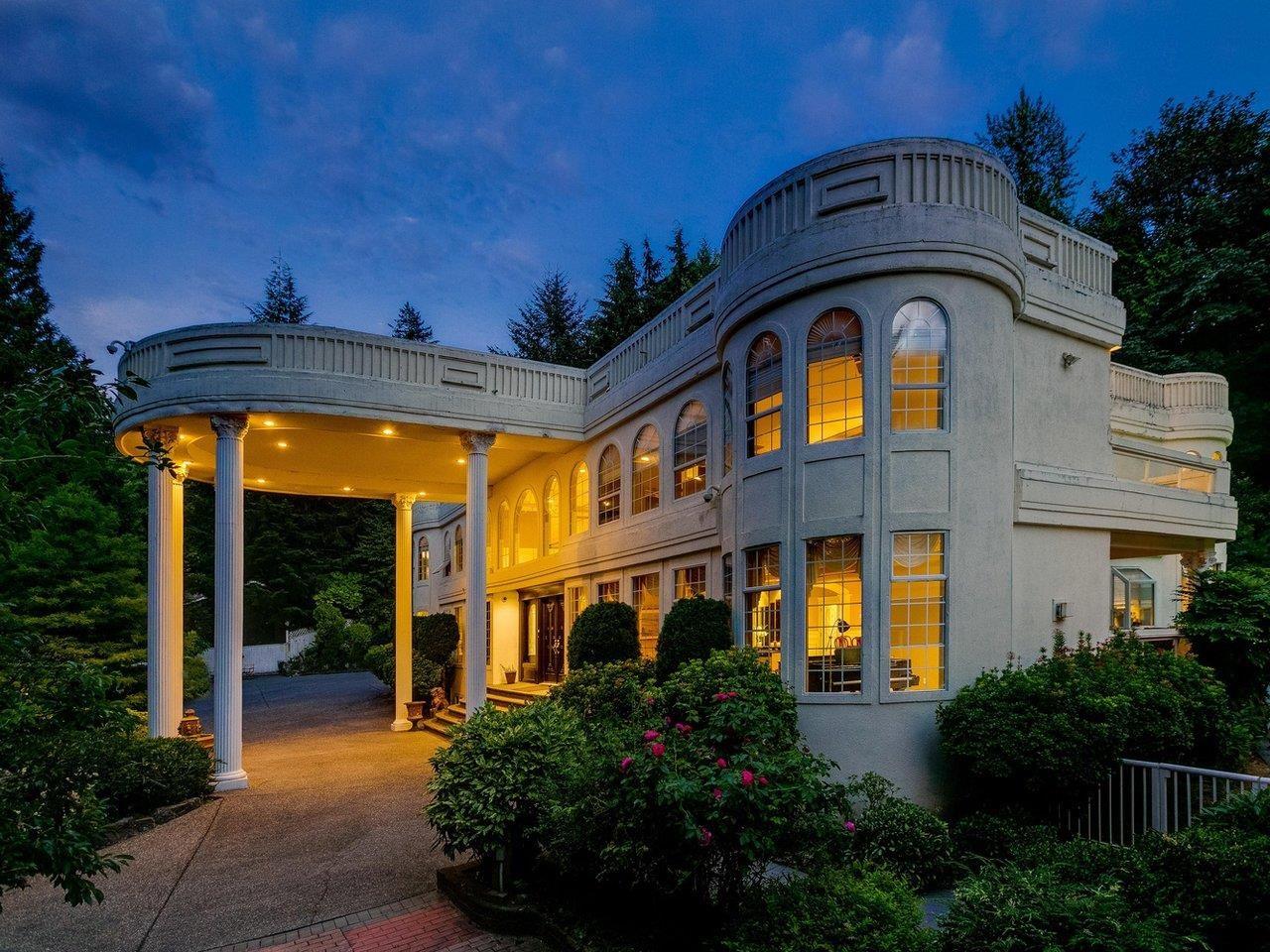 13828 Crescent Road, Surrey, British Columbia  V4P 1K8 - Photo 2 - R3137386