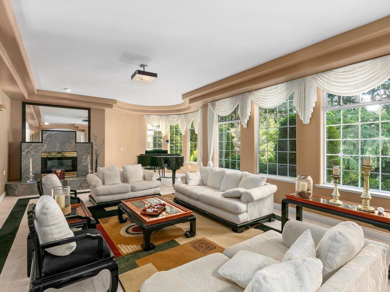 13828 Crescent Road, Surrey, British Columbia  V4P 1K8 - Photo 5 - R3137386
