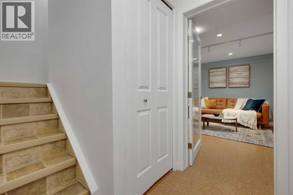 81 Strathcona Crescent SW, Calgary, Alberta  T3H 1K9 - Photo 22 - A2322292