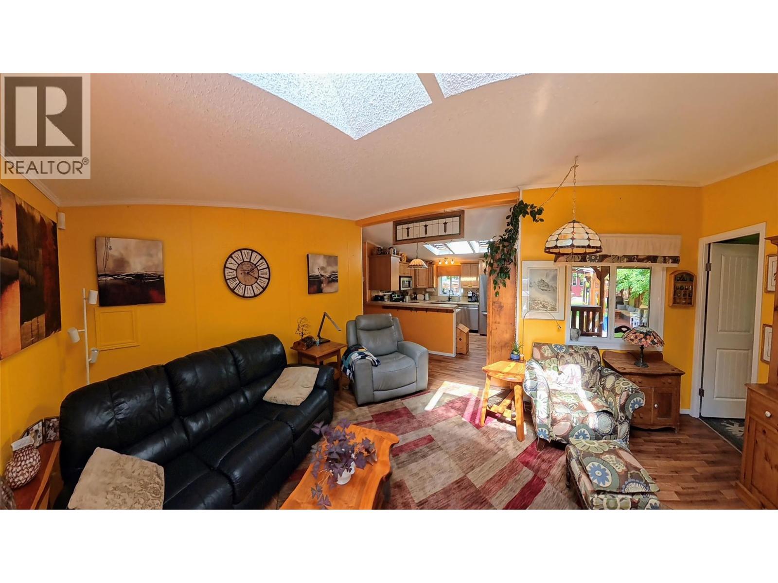 1768 Victoria Avenue, Windermere, British Columbia  V0B 2L2 - Photo 40 - 10391957
