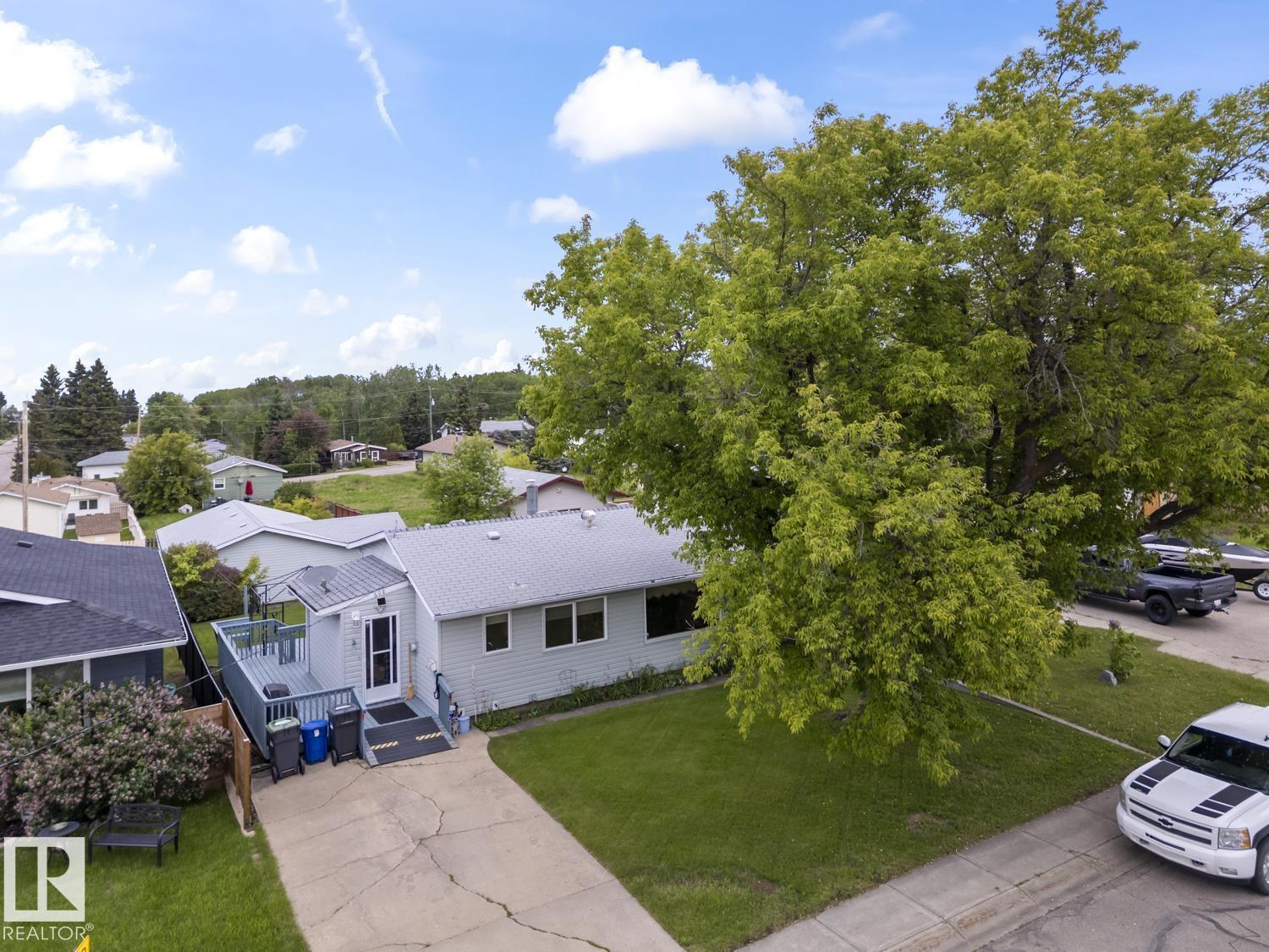 608 17 AV, cold lake, Alberta