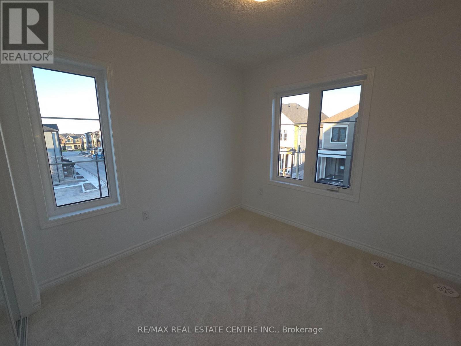 1478 Rutland Crescent, Milton, Ontario  L9E 2K6 - Photo 15 - W13469824