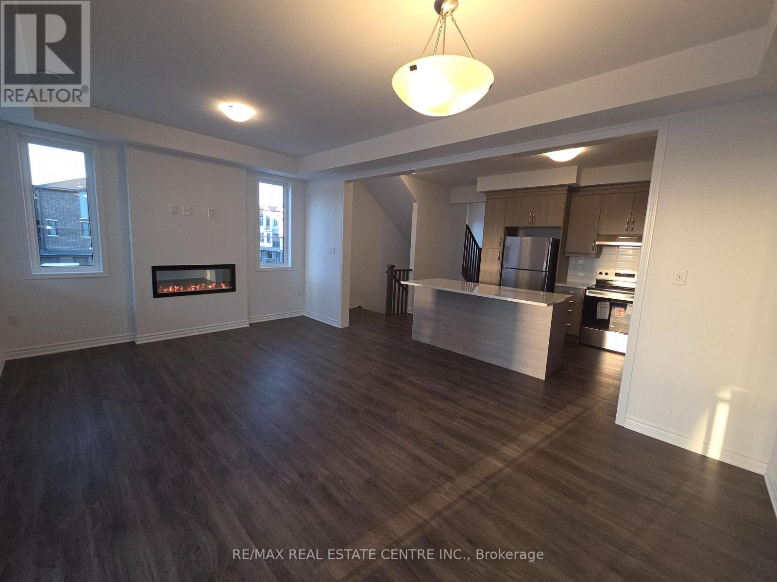1478 Rutland Crescent, Milton, Ontario  L9E 2K6 - Photo 4 - W13469824