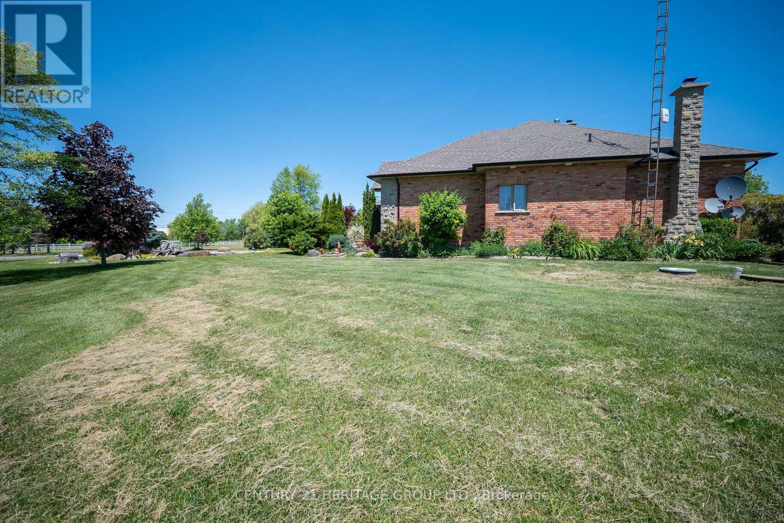 1945 Abingdon Road, West Lincoln, Ontario L0R 1E0 - Photo 37 - X13470110