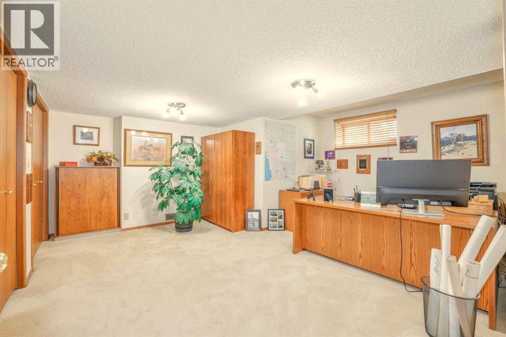 320070 163 Avenue W, Rural Foothills County, Alberta T0L 1W4 - Photo 24 - A2312326