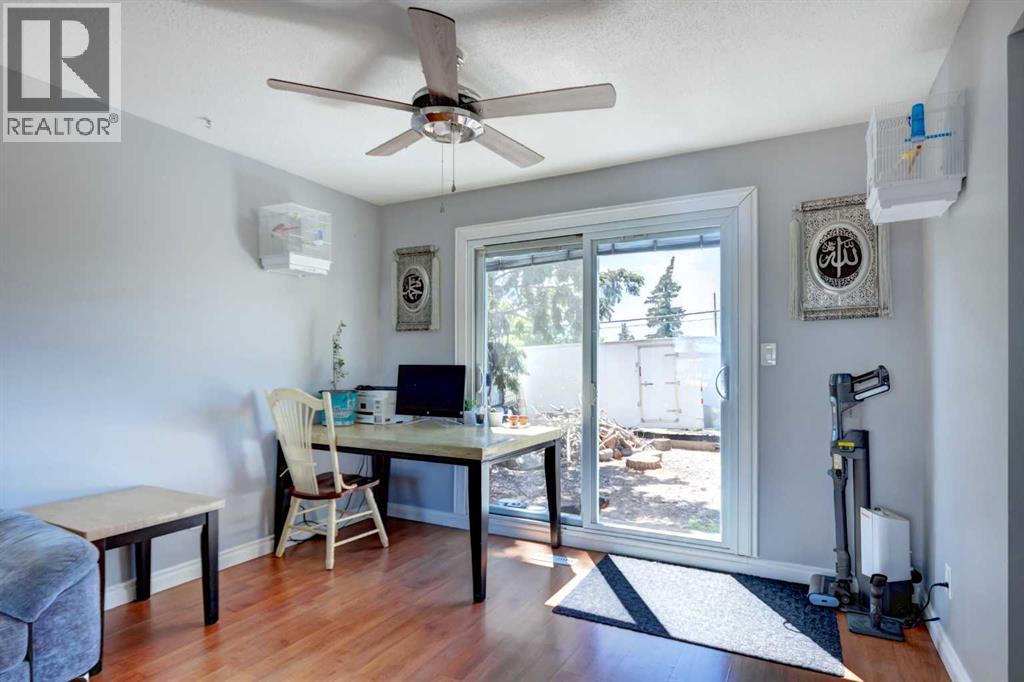 131 Dovertree Place Se, Calgary, Alberta  T2B 2K3 - Photo 7 - A2319028