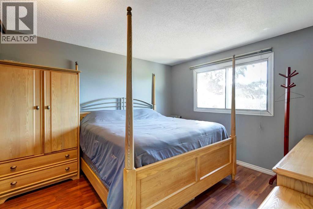 131 Dovertree Place Se, Calgary, Alberta  T2B 2K3 - Photo 14 - A2319028