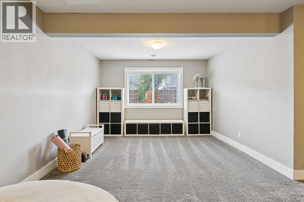 48 Masters Common Se, Calgary, Alberta  T3M 2B8 - Photo 39 - A2321952