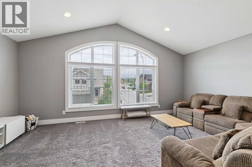 48 Masters Common Se, Calgary, Alberta  T3M 2B8 - Photo 34 - A2321952