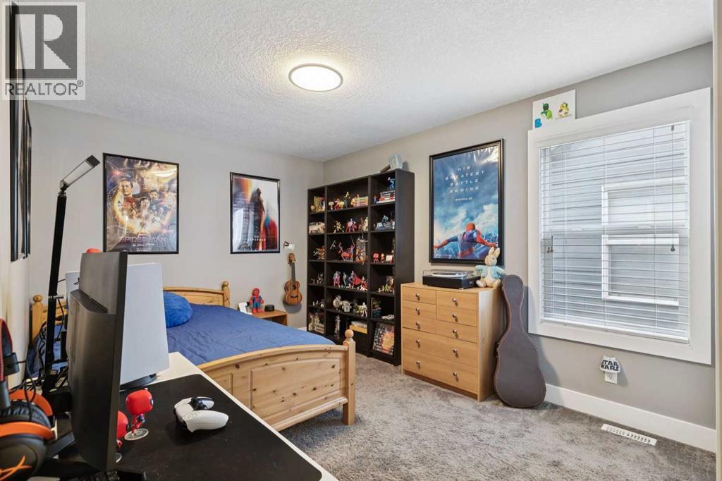48 Masters Common Se, Calgary, Alberta  T3M 2B8 - Photo 32 - A2321952