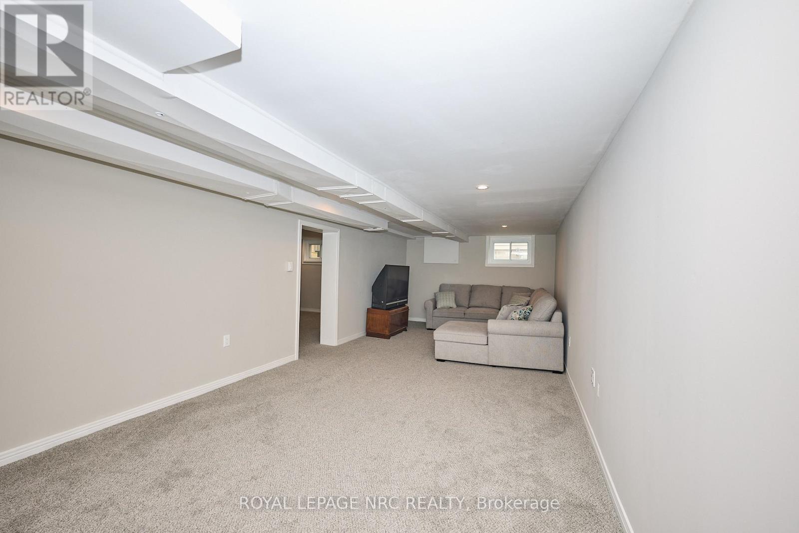 5916 Carman Street, Niagara Falls, Ontario  L2J 1S1 - Photo 39 - X13470096