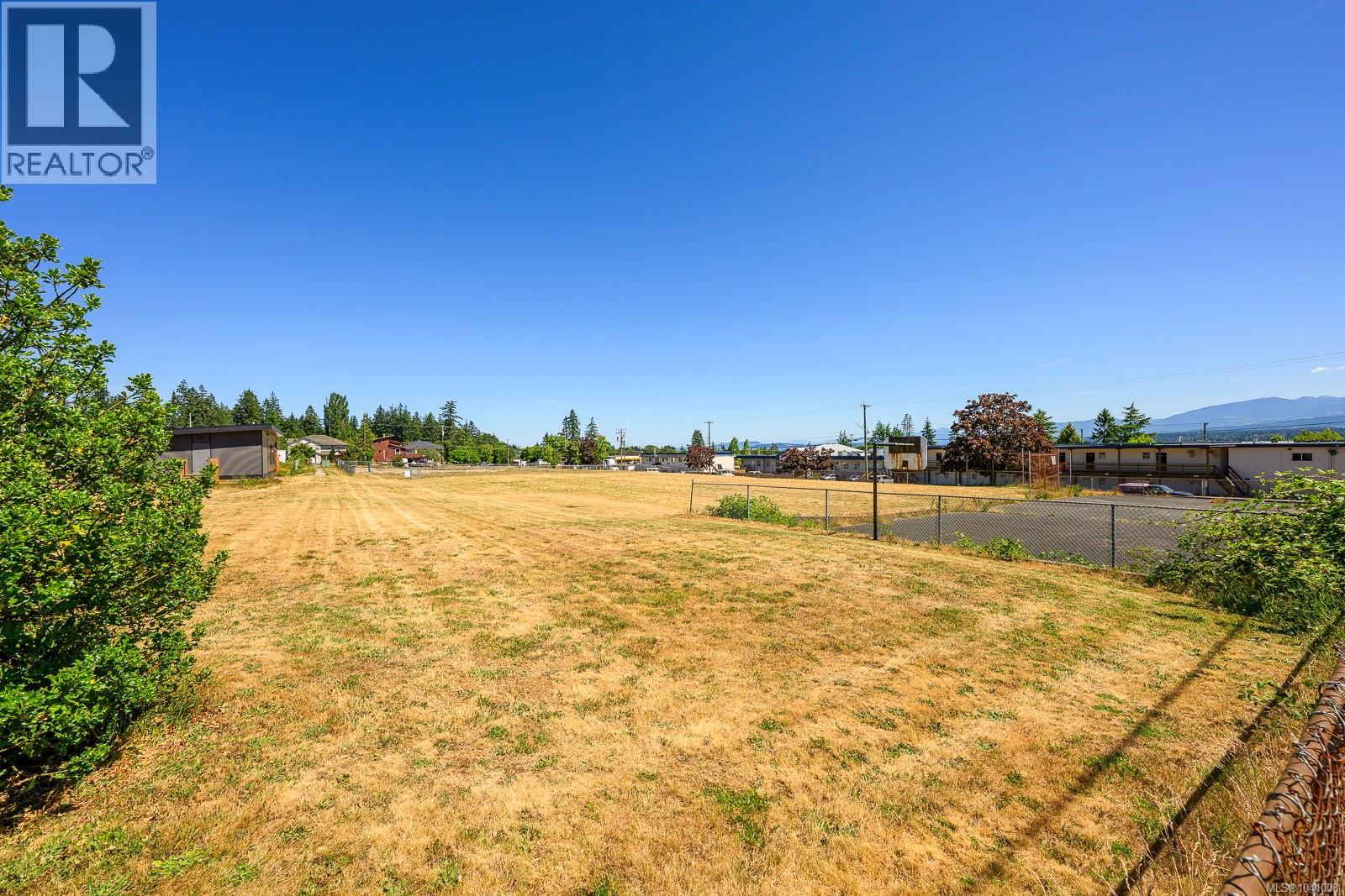 297 Rodello St, Comox, British Columbia  V9M 1E2 - Photo 55 - 1041008