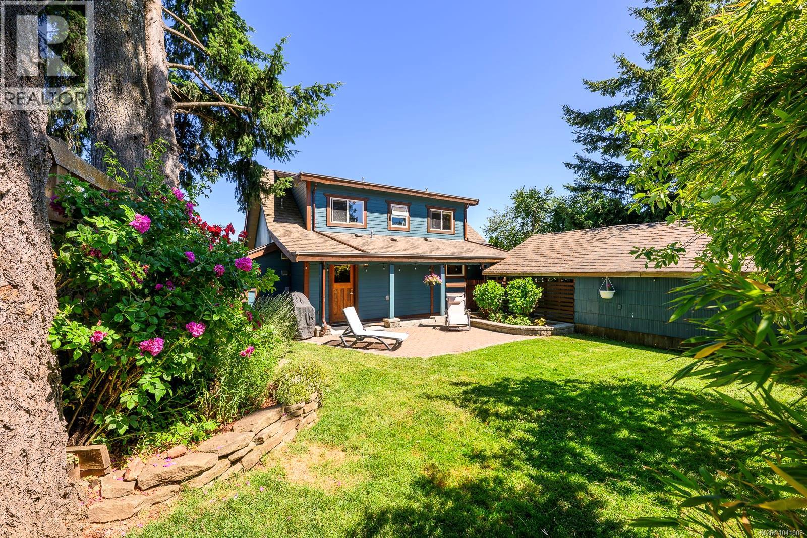 297 Rodello St, Comox, British Columbia  V9M 1E2 - Photo 50 - 1041008