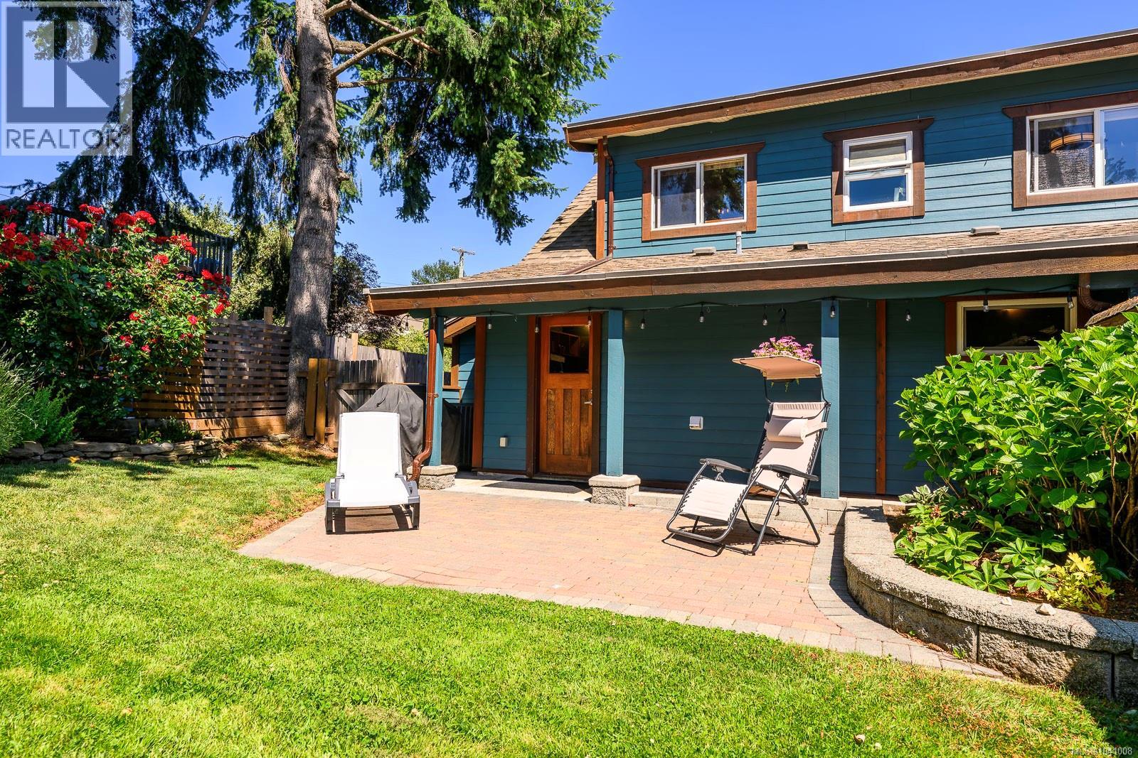 297 Rodello St, Comox, British Columbia  V9M 1E2 - Photo 13 - 1041008