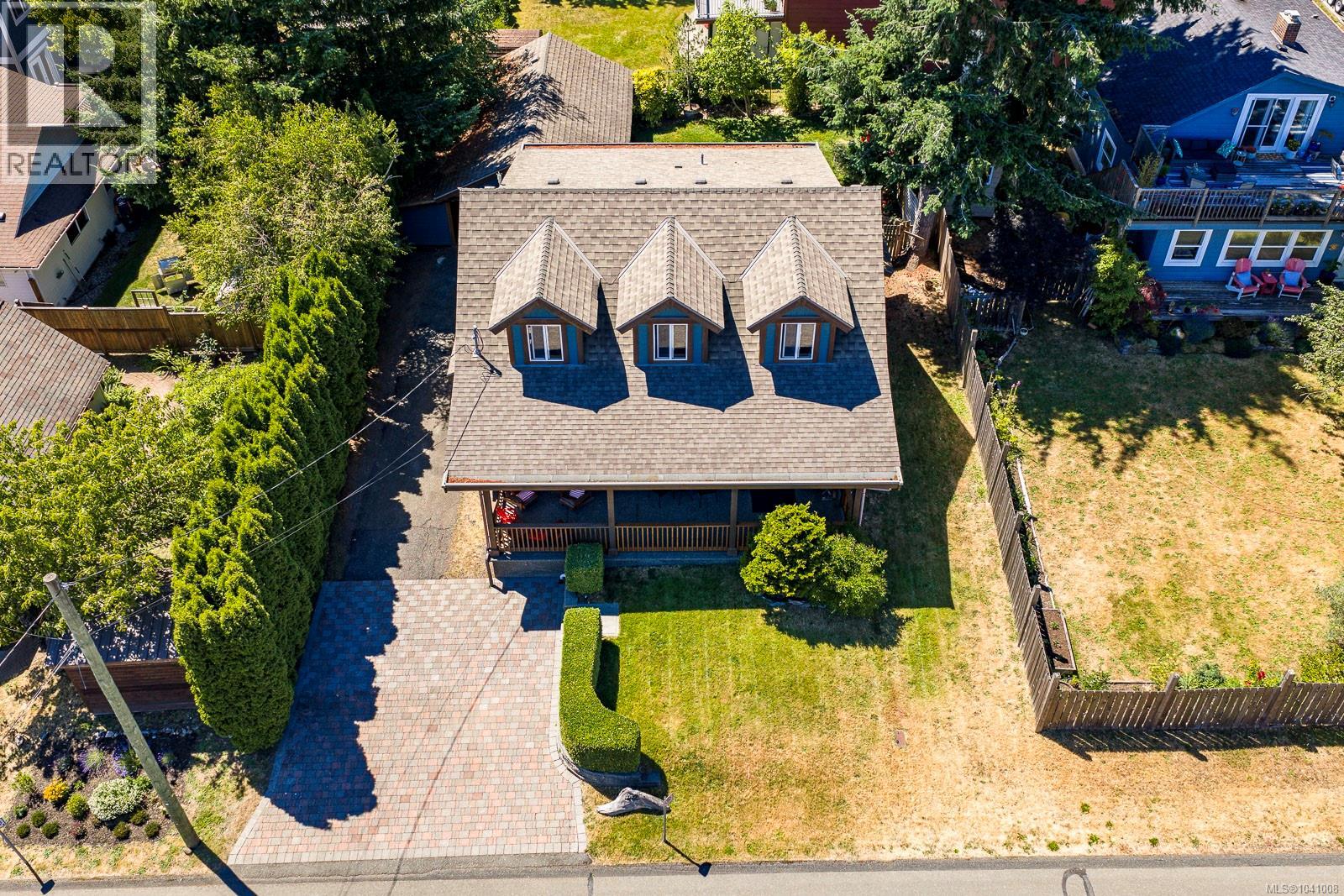 297 Rodello St, Comox, British Columbia  V9M 1E2 - Photo 57 - 1041008