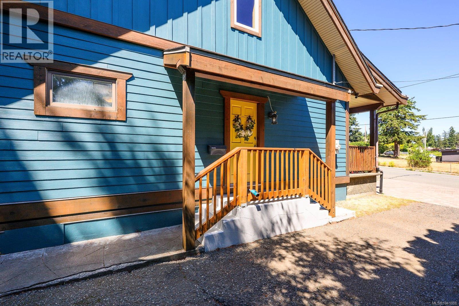 297 Rodello St, Comox, British Columbia  V9M 1E2 - Photo 54 - 1041008