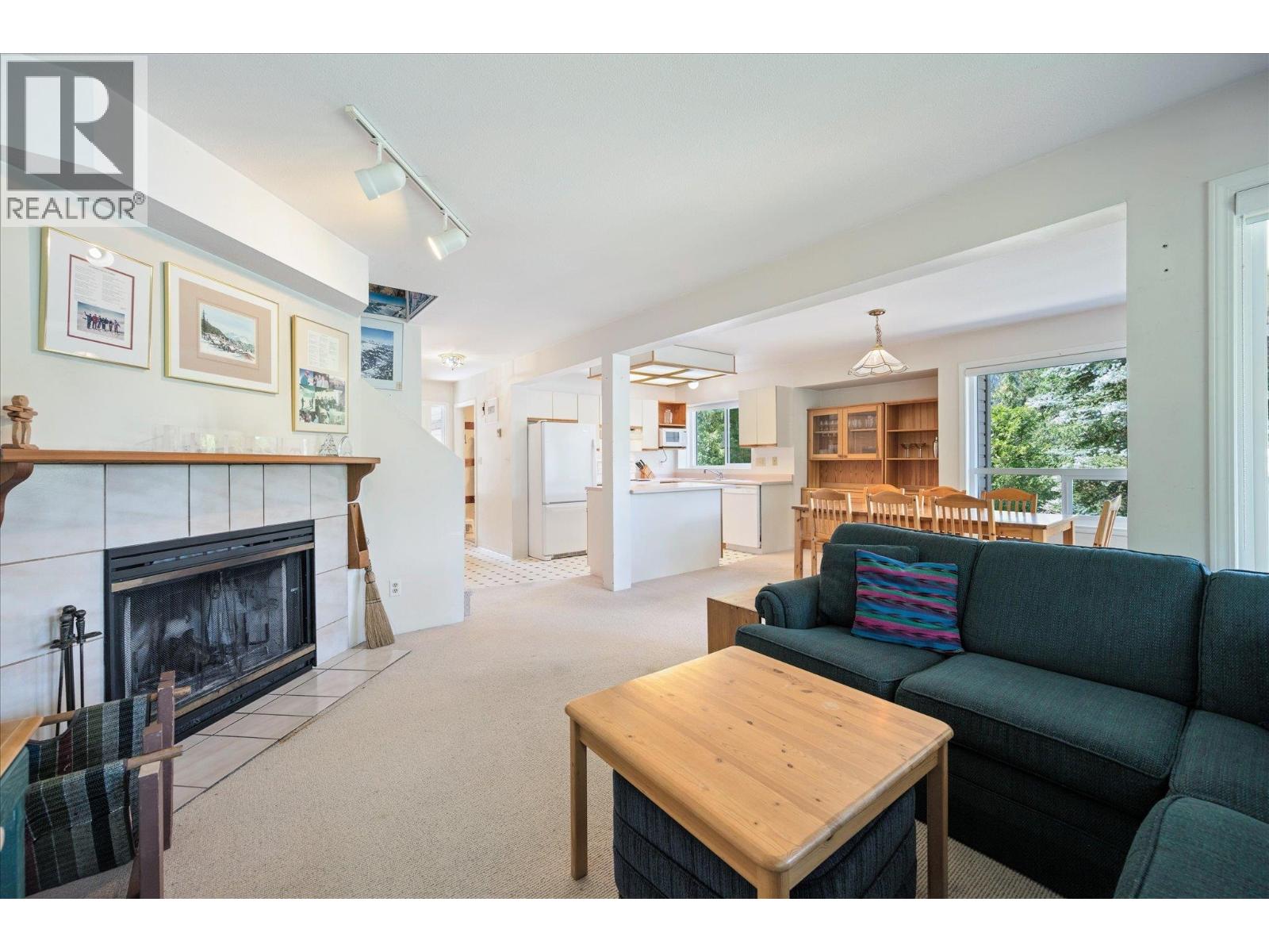 4 2100 Eva Lake Road, Whistler, British Columbia  V8E 0A6 - Photo 4 - R3138089