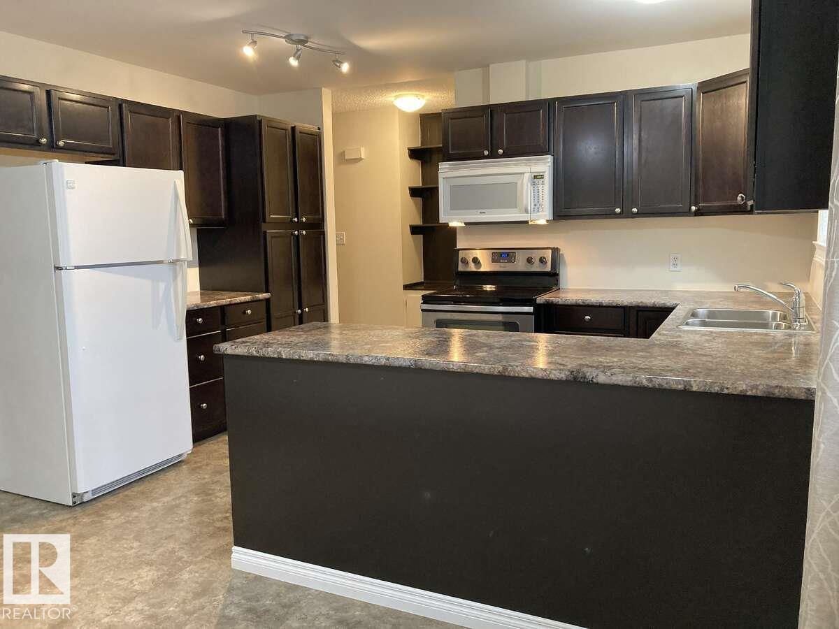4321 41 Av, Stony Plain, Alberta  T7Z 1J6 - Photo 4 - E4494840