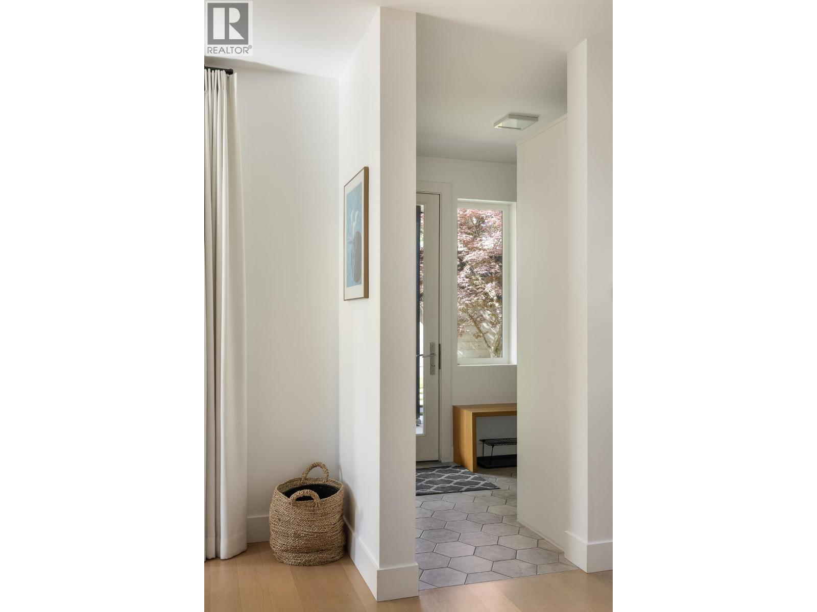 452 E 4th Street, North Vancouver, British Columbia V7L 1J5 - Photo 17 - R3138075