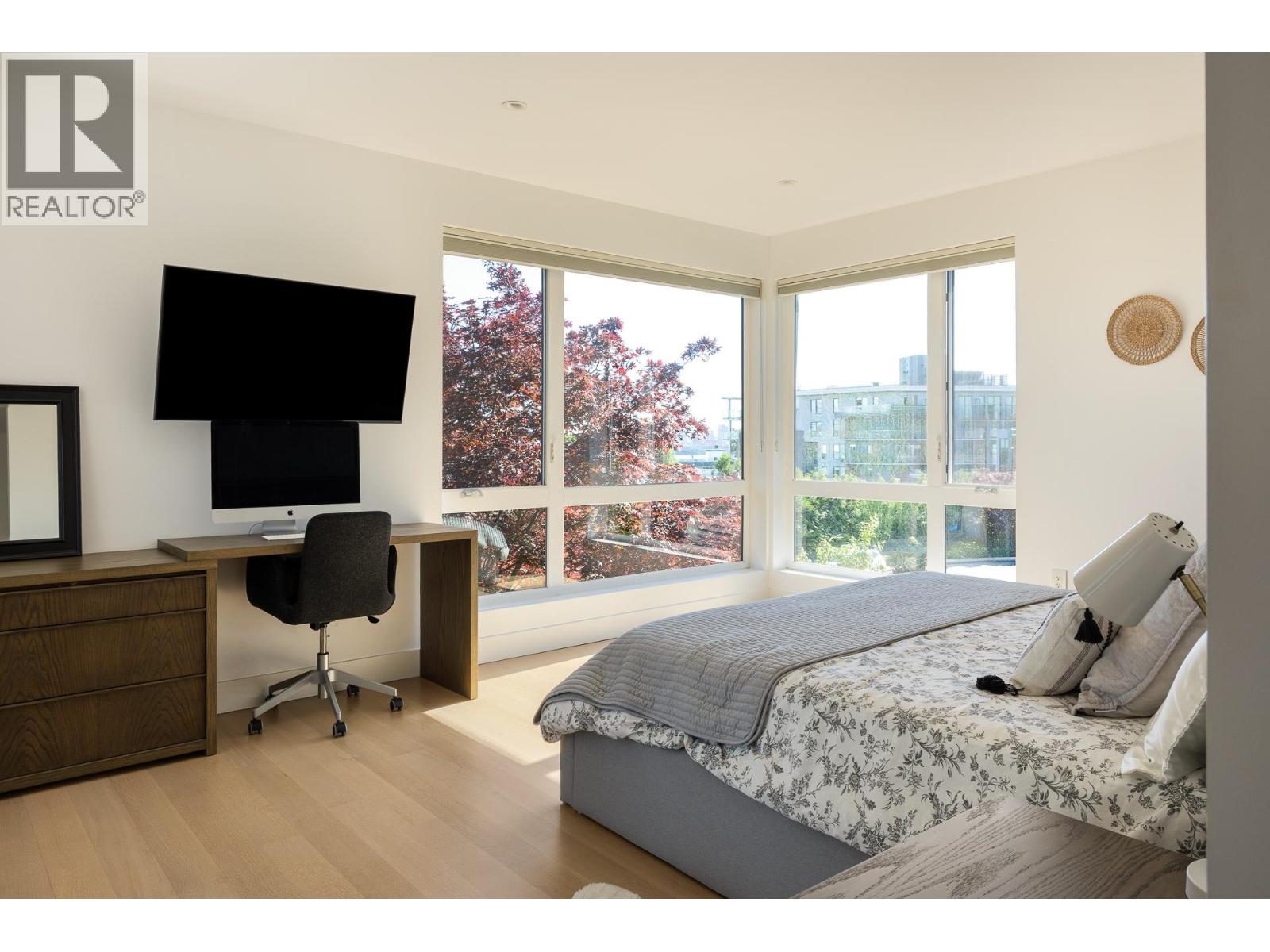 452 E 4th Street, North Vancouver, British Columbia V7L 1J5 - Photo 20 - R3138075