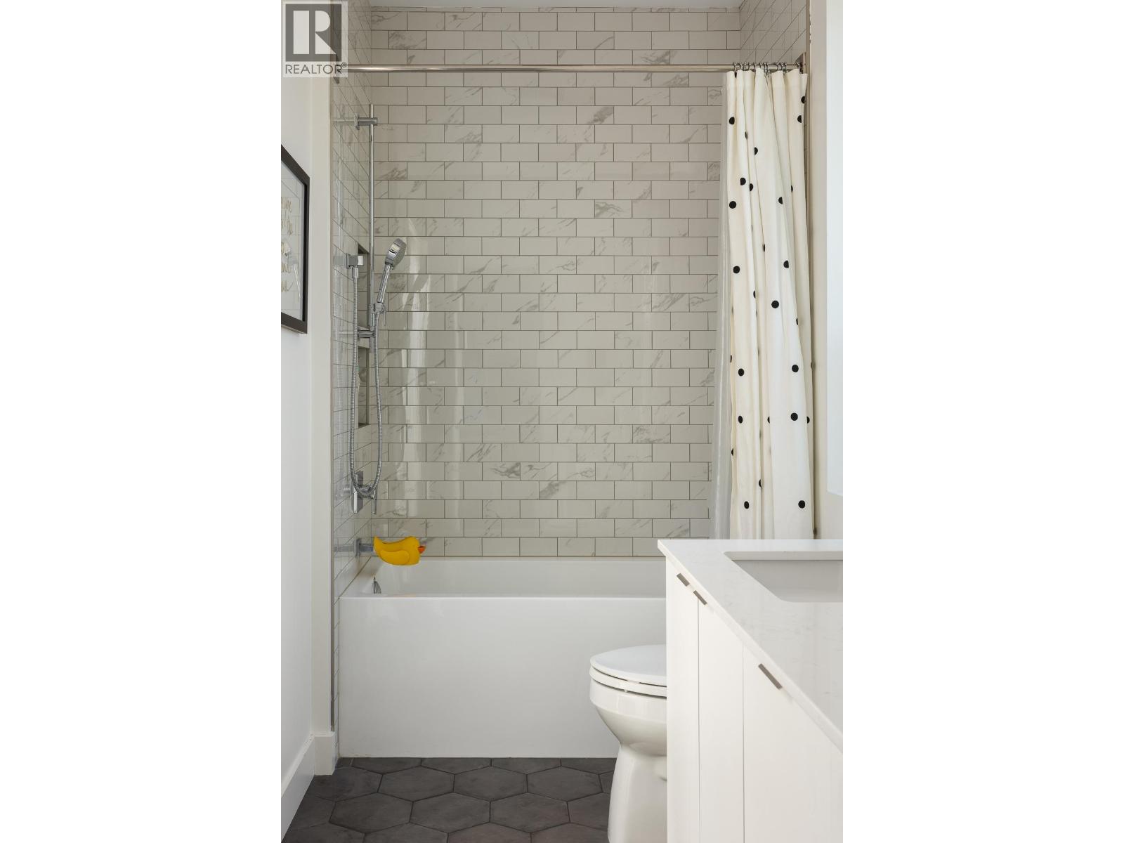 452 E 4th Street, North Vancouver, British Columbia V7L 1J5 - Photo 23 - R3138075