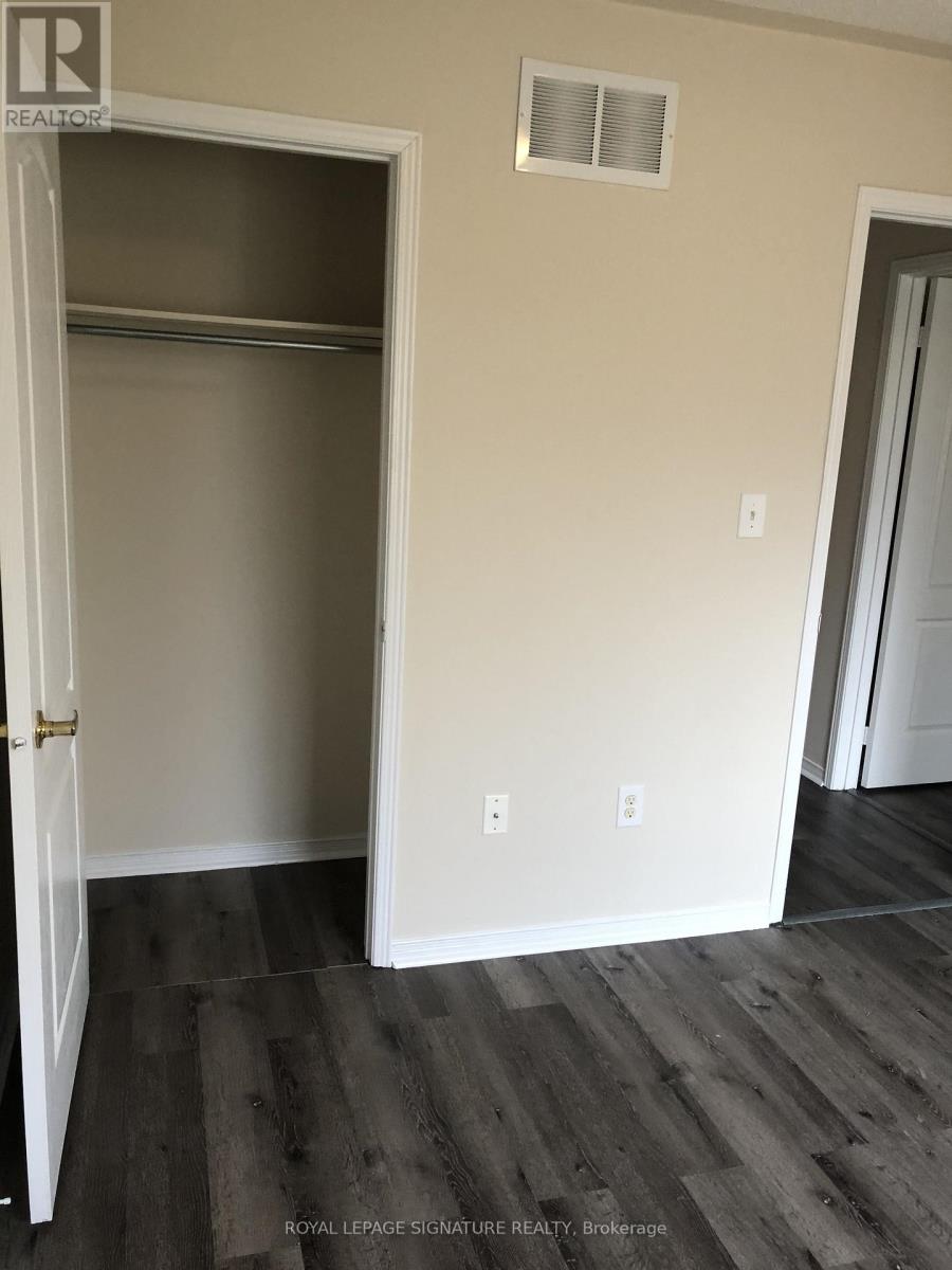 2 - 27 Nassau Street, Oshawa, Ontario L1J 4A3 - Photo 11 - E13470138
