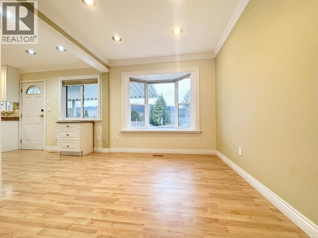 9525 Sullivan Street, Burnaby, British Columbia  V3J 1H8 - Photo 4 - R3138045