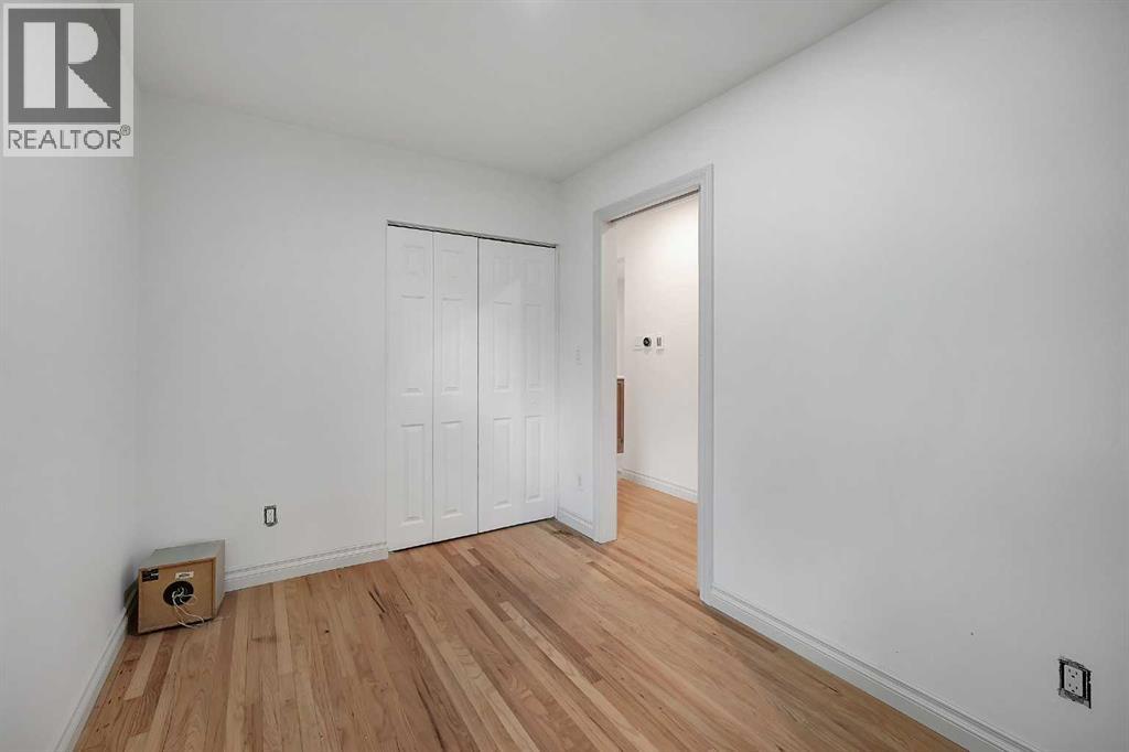 19 Haddock Road SW, Calgary, Alberta  T2V 3J9 - Photo 13 - A2317980