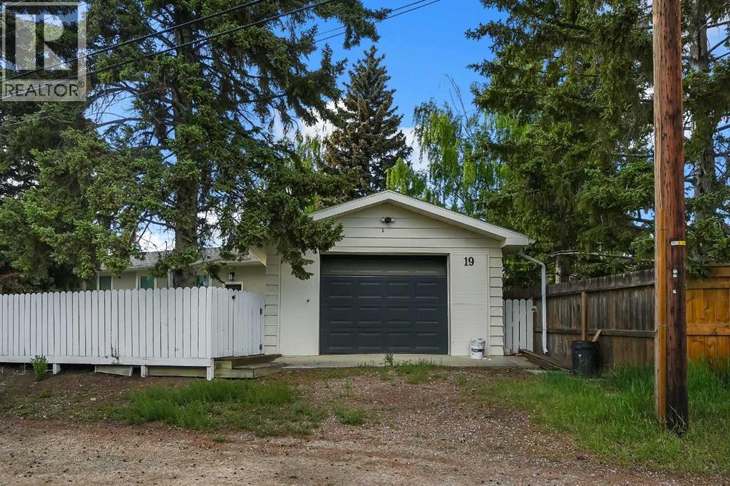 19 Haddock Road SW, Calgary, Alberta  T2V 3J9 - Photo 32 - A2317980