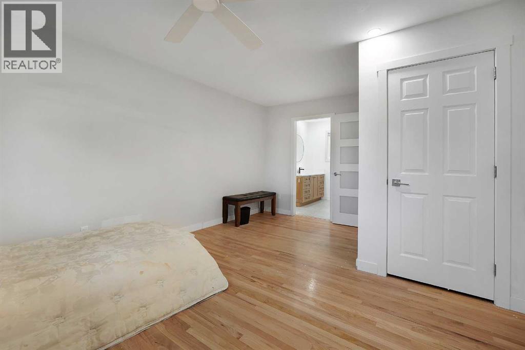 19 Haddock Road SW, Calgary, Alberta  T2V 3J9 - Photo 18 - A2317980
