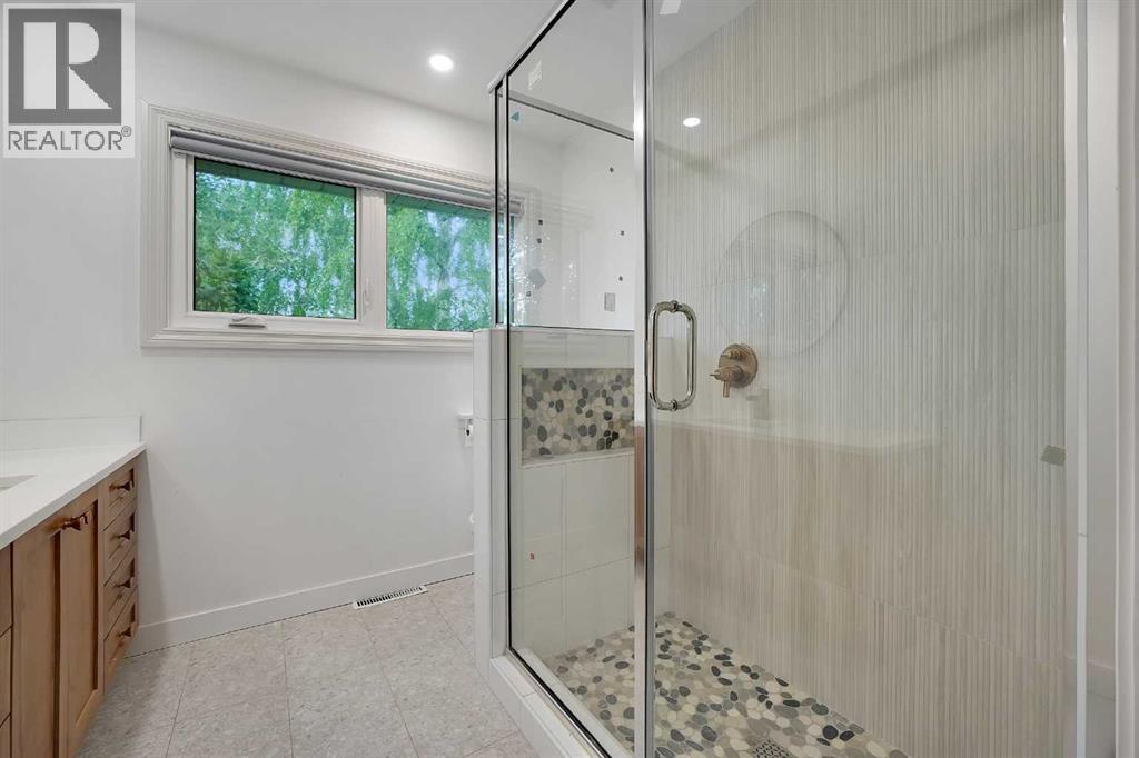 19 Haddock Road SW, Calgary, Alberta  T2V 3J9 - Photo 21 - A2317980