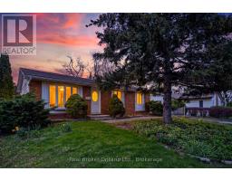 393 ENFIELD ROAD, Burlington, Ontario