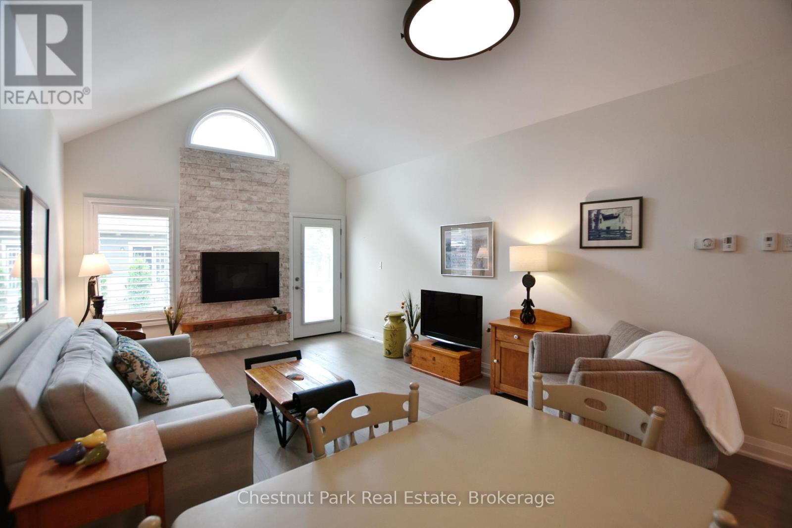 18 Sutton Lane, Collingwood, Ontario  L9Y 0Z6 - Photo 10 - S13470184