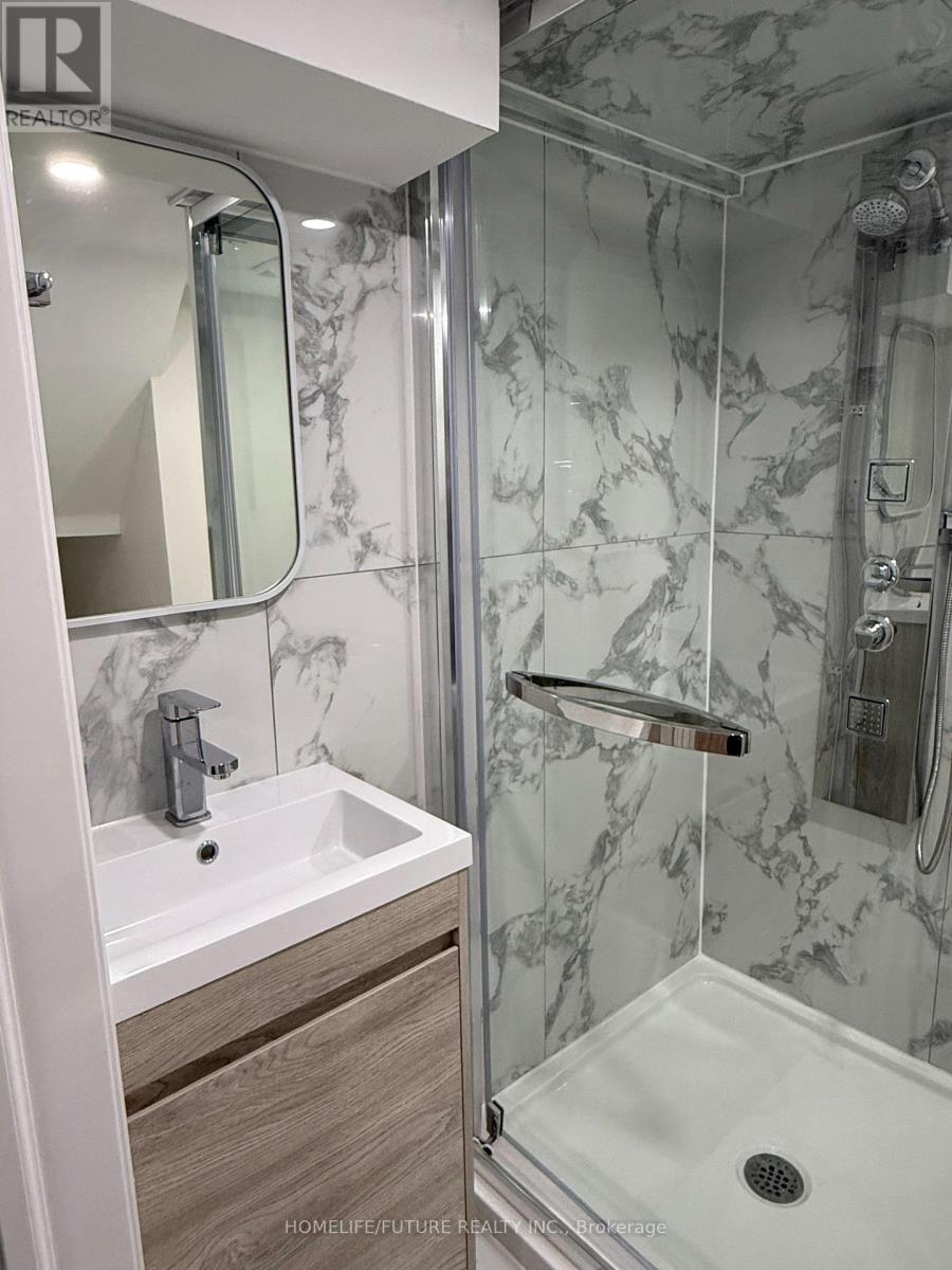 Bsmt - 3 Nearctic Court, Whitby, Ontario L1N 6P7 - Photo 15 - E13470204