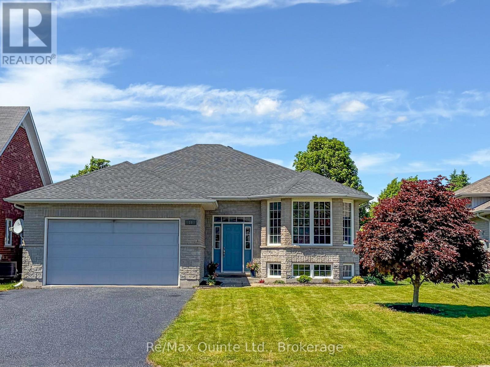 10 BOYCE COURT, Belleville, Ontario