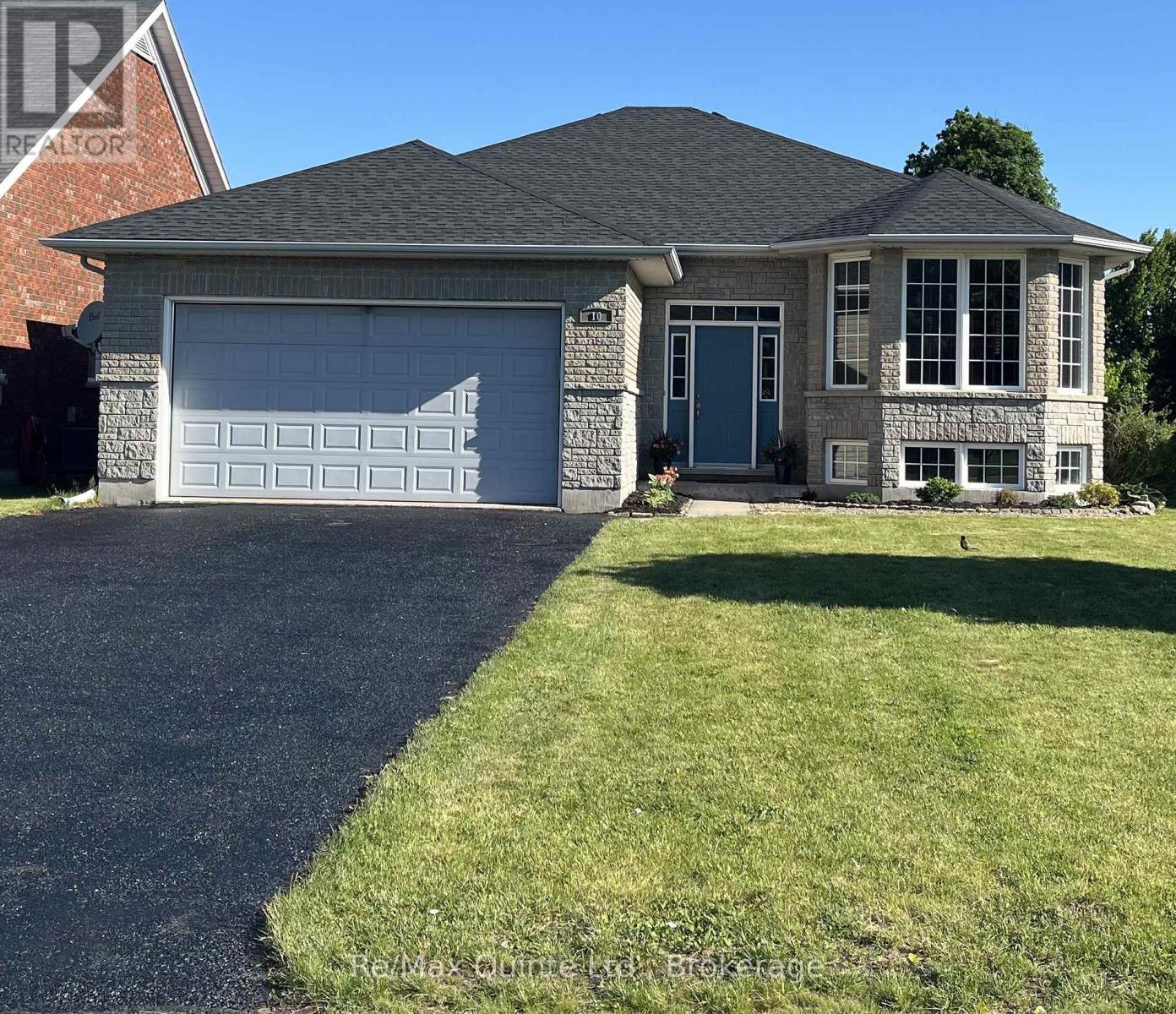10 Boyce Court, Belleville, Ontario  K8P 5P1 - Photo 2 - X13466216
