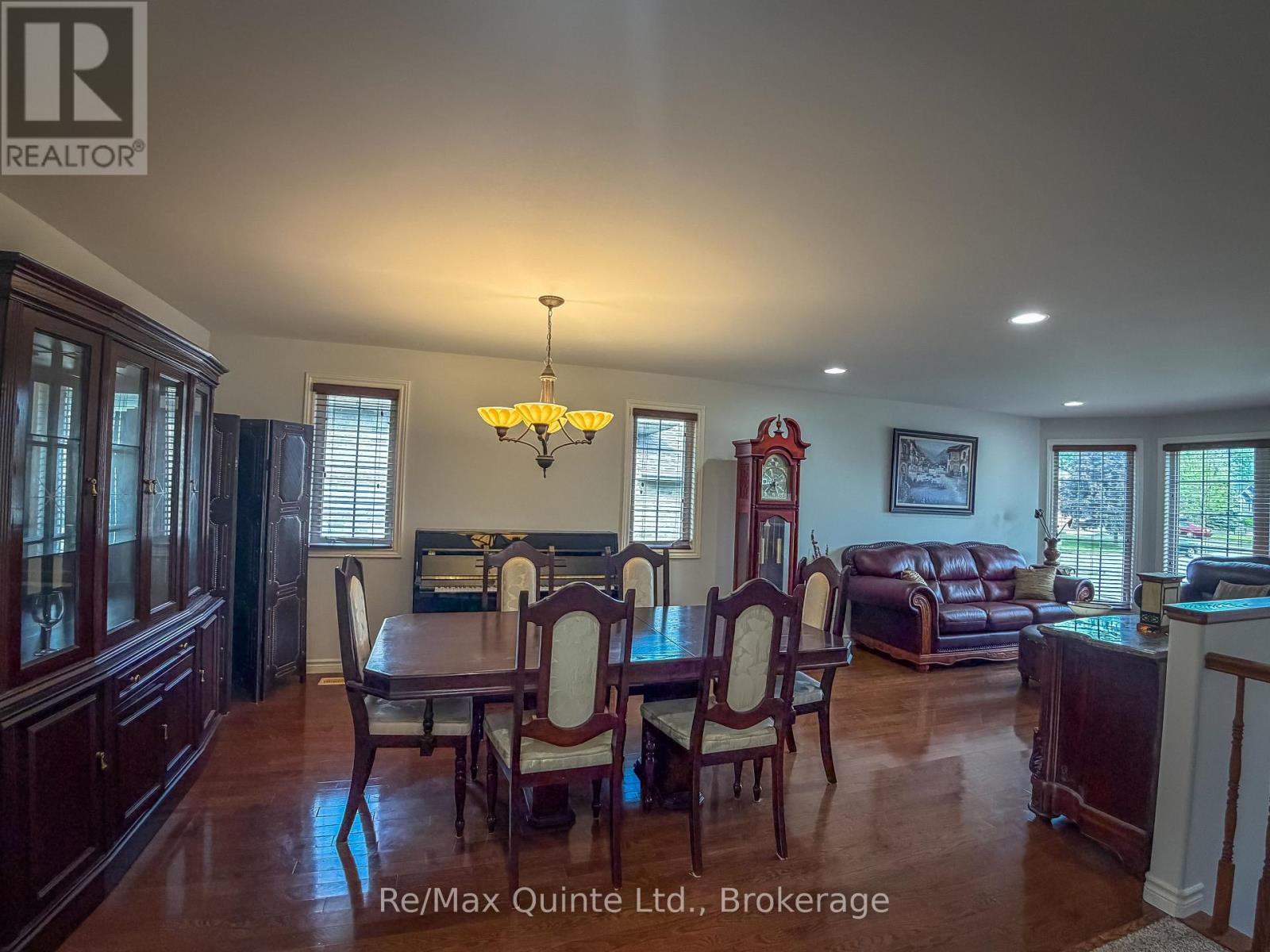 10 Boyce Court, Belleville, Ontario  K8P 5P1 - Photo 6 - X13466216