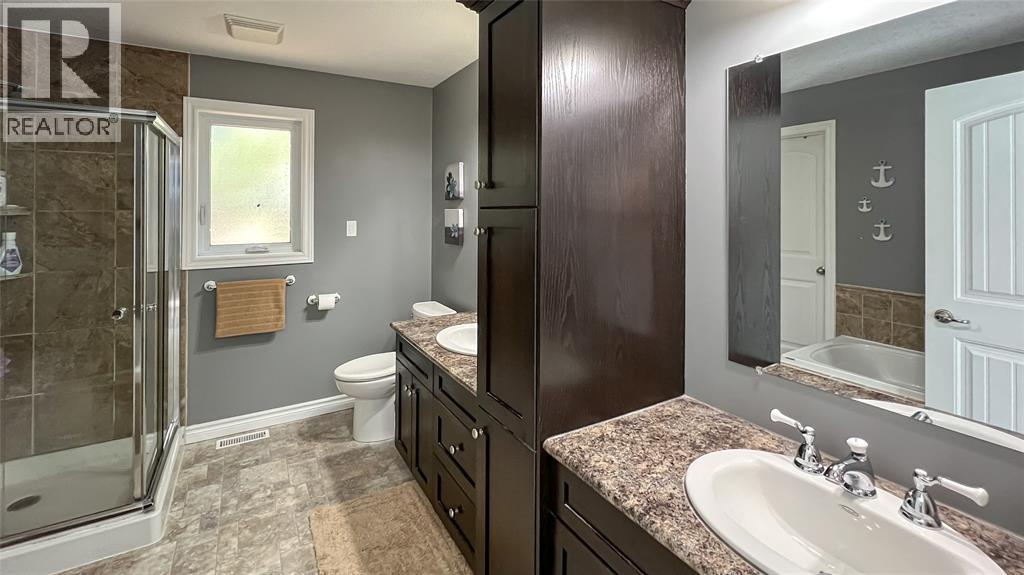 8447 Keith Street, Lambton Shores photo 13