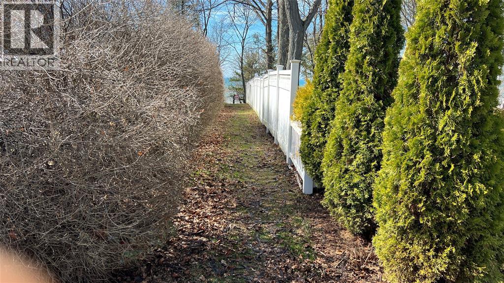8447 Keith Street, Lambton Shores photo 31