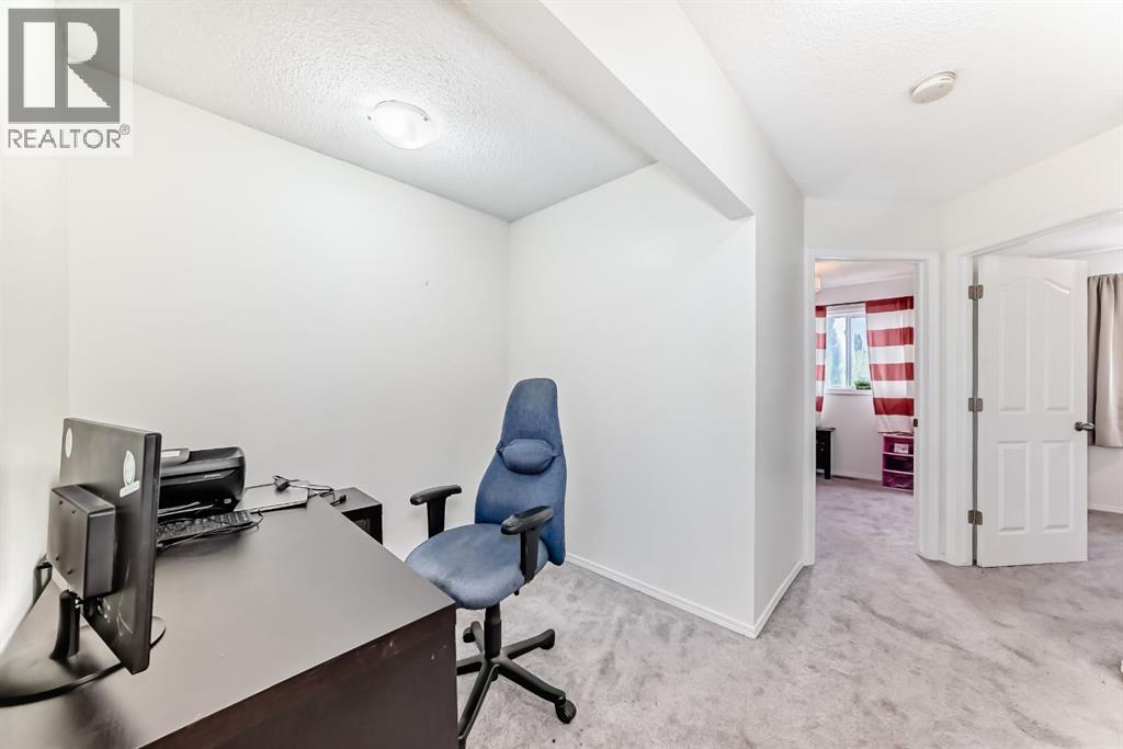 325 Mt Douglas Manor SE, Calgary, Alberta  T2Z 3C8 - Photo 21 - A2318795