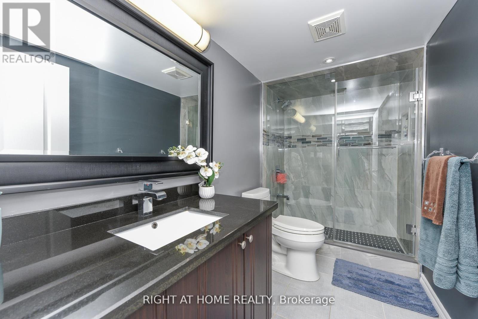 3140 Wrigglesworth Crescent, Mississauga, Ontario  L5M 6W7 - Photo 19 - W13470164