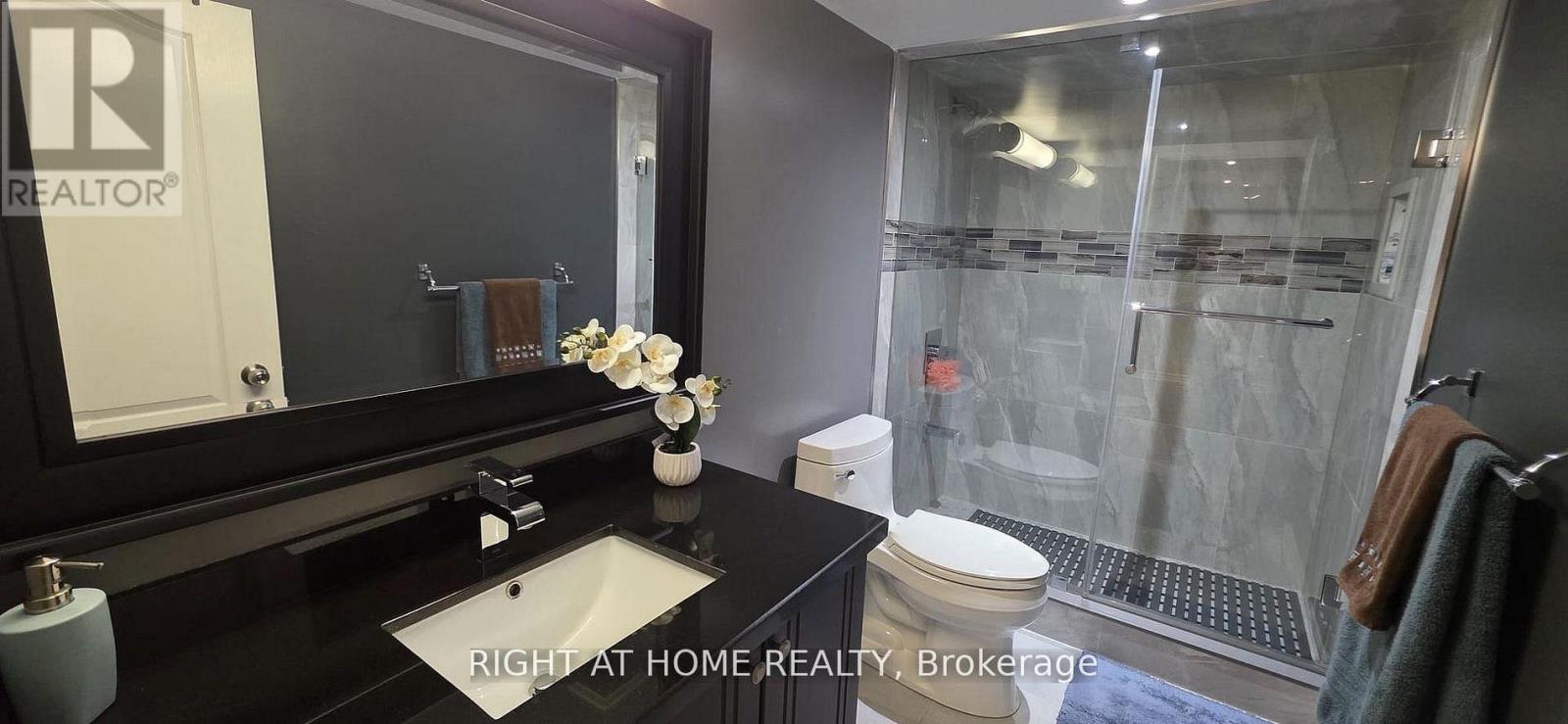 3140 Wrigglesworth Crescent, Mississauga, Ontario  L5M 6W7 - Photo 26 - W13470164