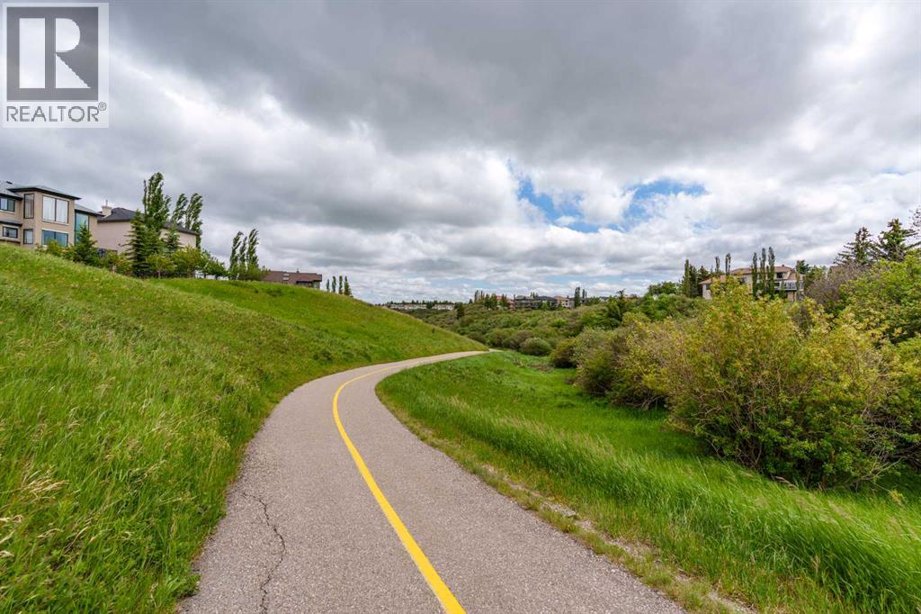 76 Edgepark Road Nw, Calgary, Alberta  T3A 4P8 - Photo 47 - A2322447