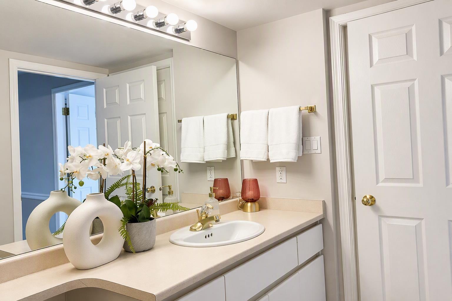 702 13353 108 Avenue, Surrey, British Columbia  V3T 5T5 - Photo 17 - R3138023