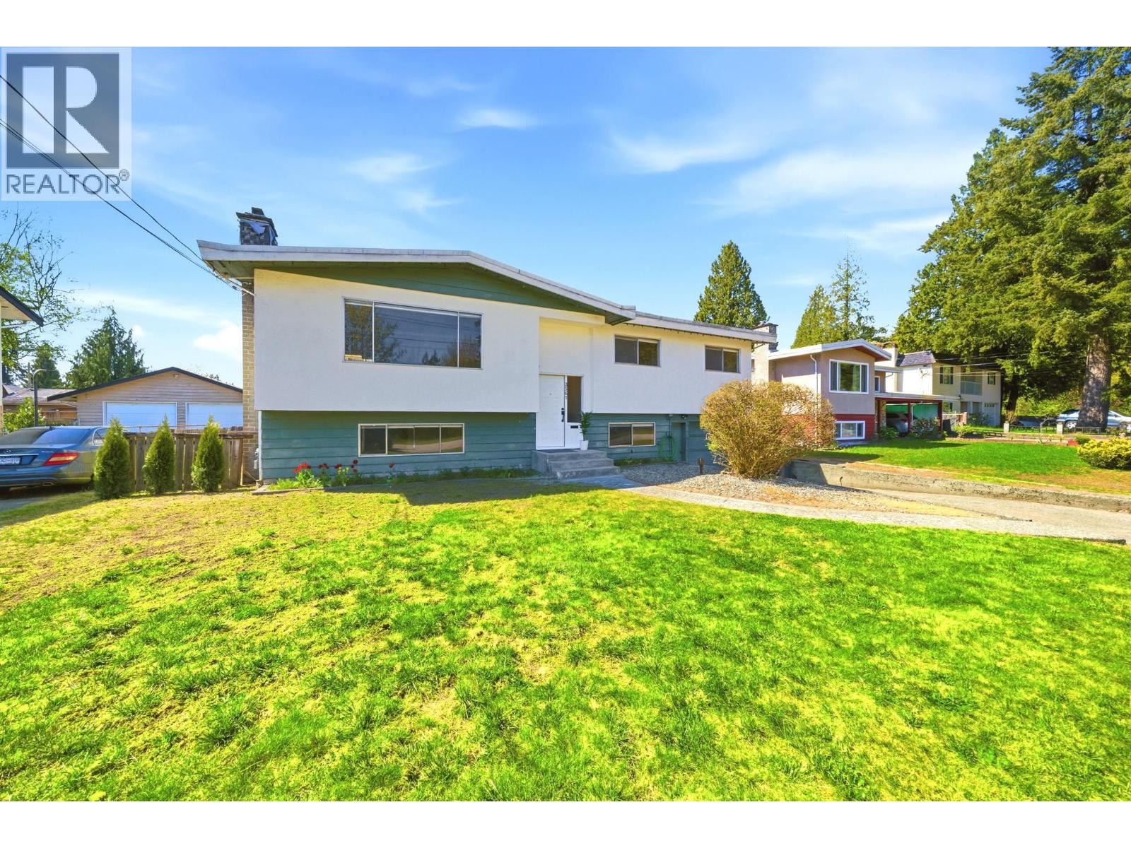 3561 York Street, Port Coquitlam, British Columbia  V3B 4A8 - Photo 38 - R3138102
