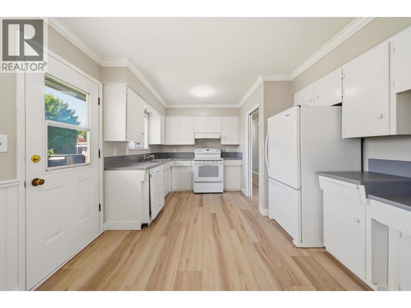 3561 York Street, Port Coquitlam, British Columbia  V3B 4A8 - Photo 9 - R3138102