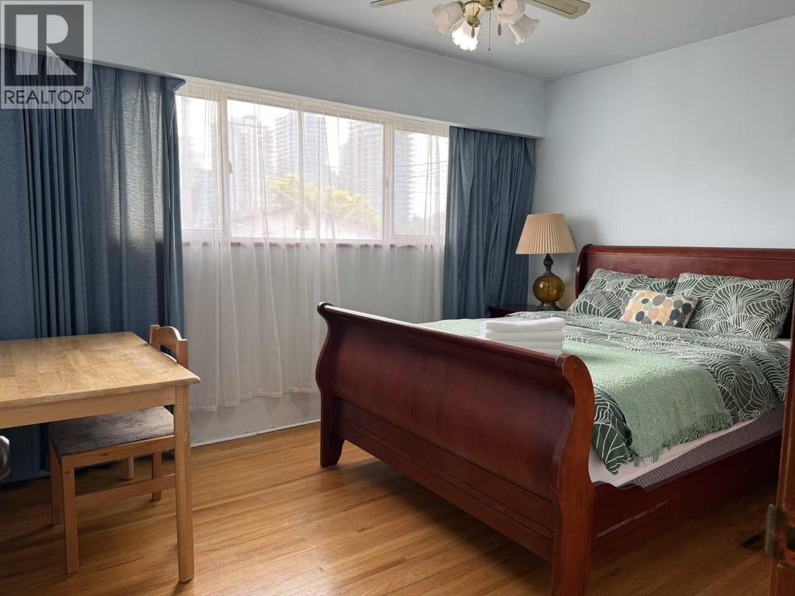 380 W 62nd Avenue, Vancouver, British Columbia  V5X 2E3 - Photo 2 - R3138111
