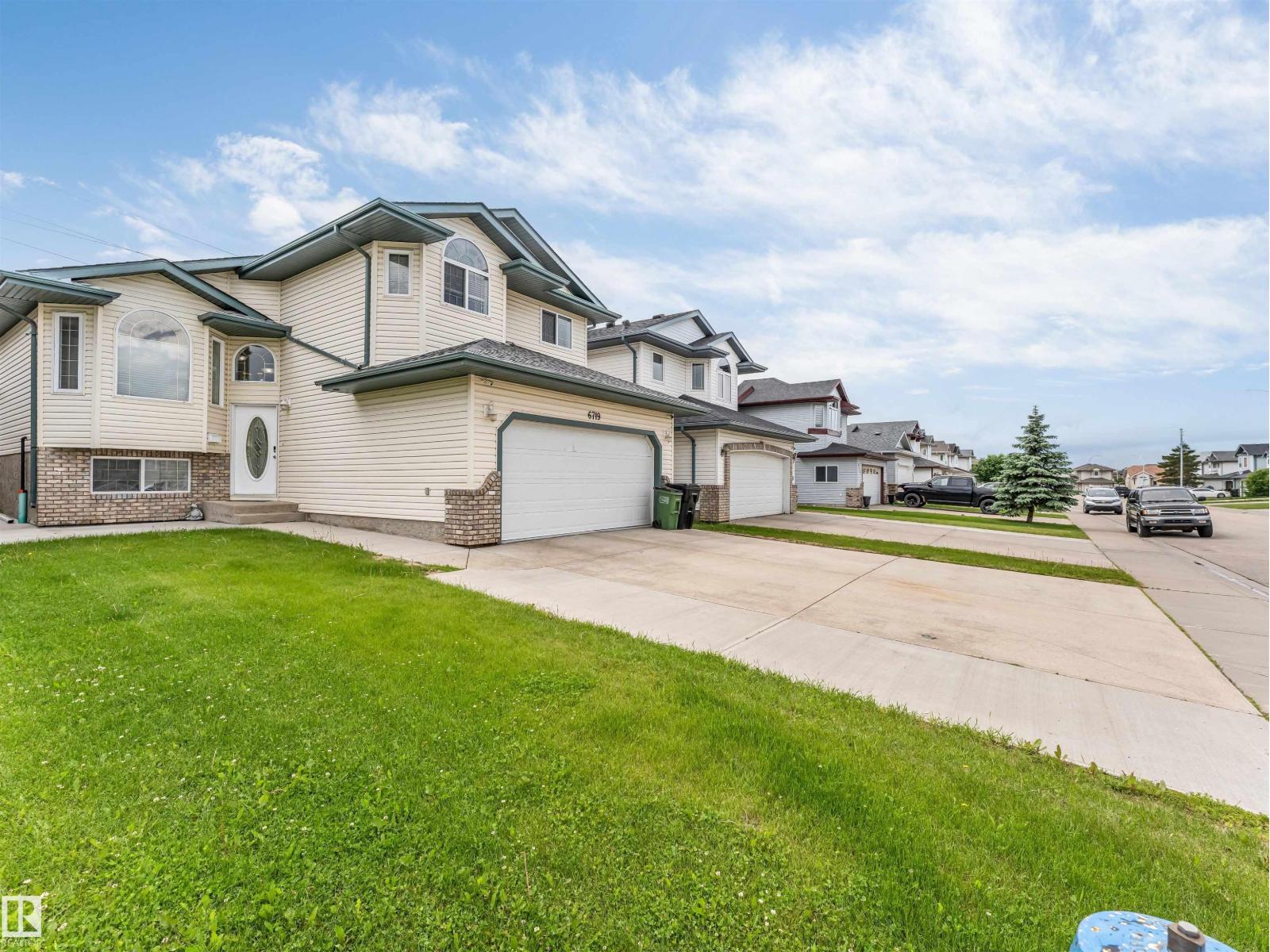 6719 164 Ave NW, Edmonton, Alberta  T5Z 3M4 - Photo 3 - E4494852