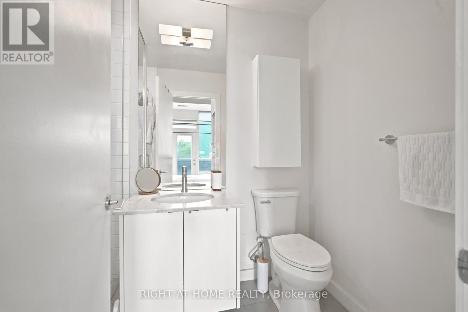 105 - 55 East Liberty Street, Toronto, Ontario M6K 3P9 - Photo 11 - C13470234